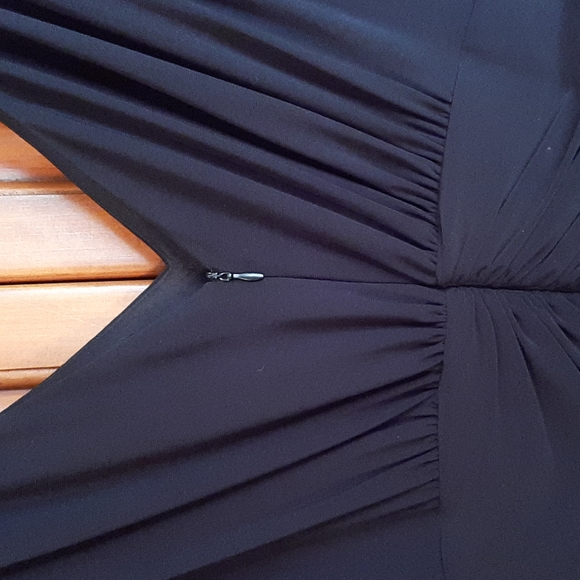 Dress - Picture 6 of 8